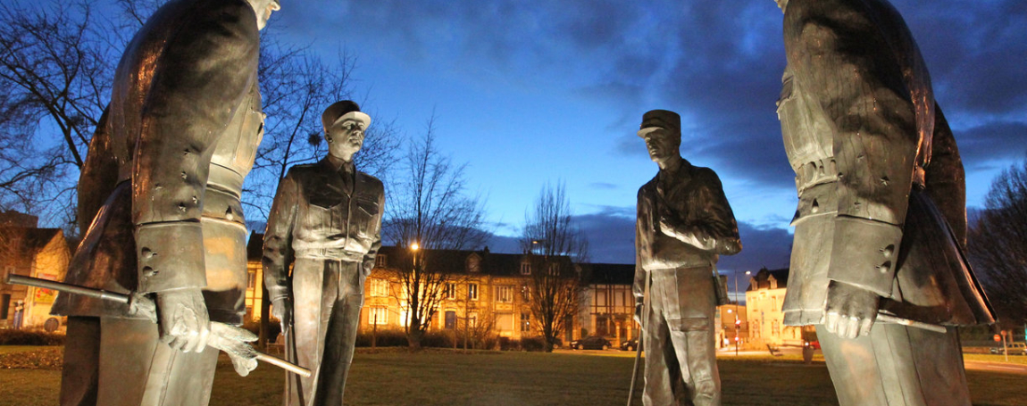 Statuaire dans l'espace public